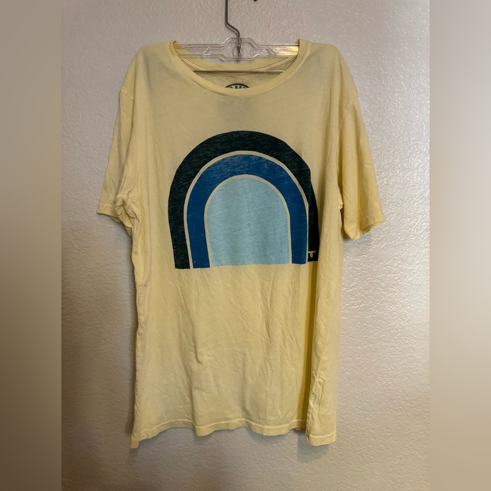 Men’s Yellow topo  ranch t shirt size large